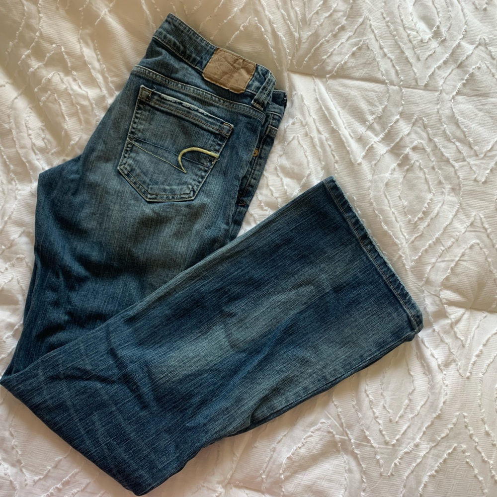 American Eagle Bootcut Jeans - Picture 2 of 4